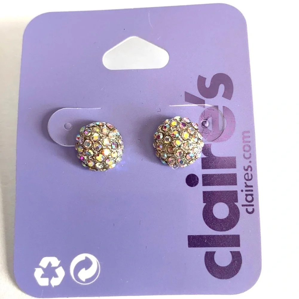 Claire’s Lot of (2) pairs‎ of earrings, NWT - In Original Sealed Packagin…